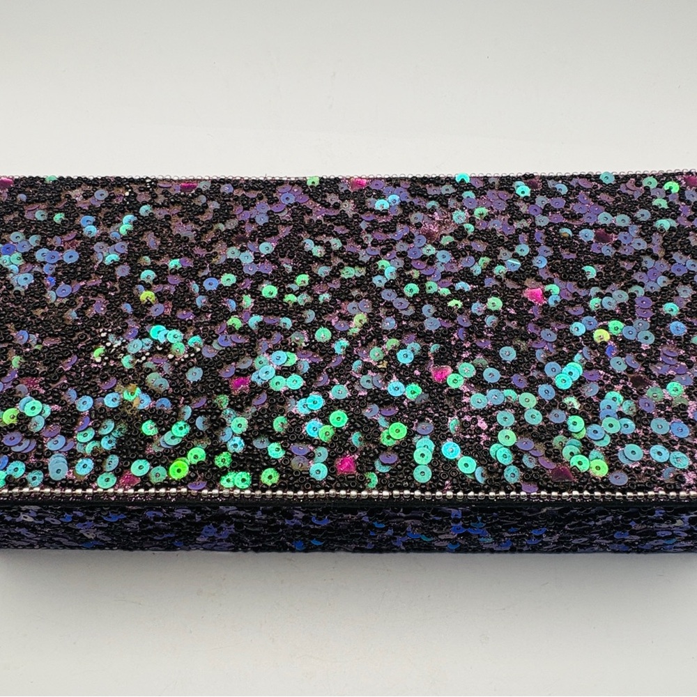 Mermaid Sparkle and Black Bead Colored Jewelry Box, silver rim. - Picture 6 of 6